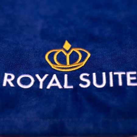 Royal Suites Belgrado Esterno foto