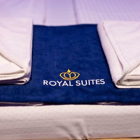 Royal Suites Belgrado Esterno foto